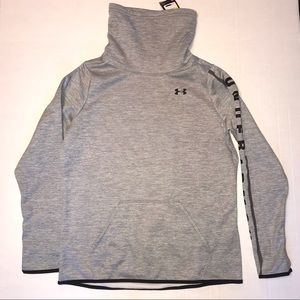 Under Armour Sweatshirt